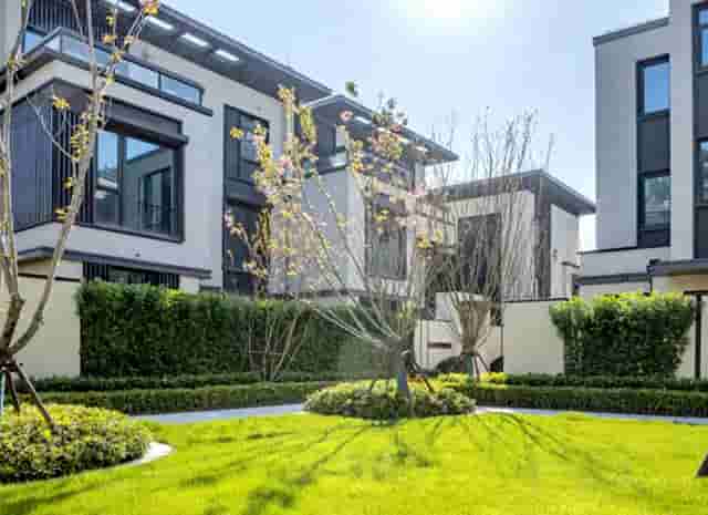 韩系风格冬季穿搭女(日系风格穿搭男生冬季)